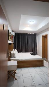 subject_super_classic_room